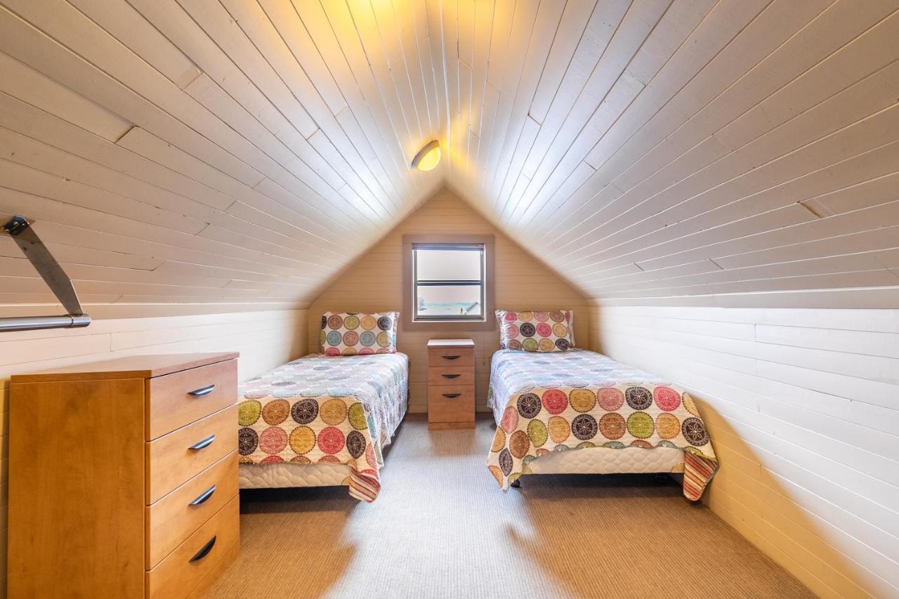 Bayside Cottage Rentals Port Rowan 외부 사진