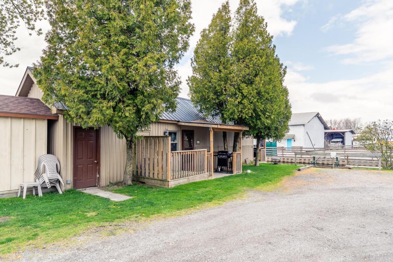 Bayside Cottage Rentals Port Rowan 외부 사진