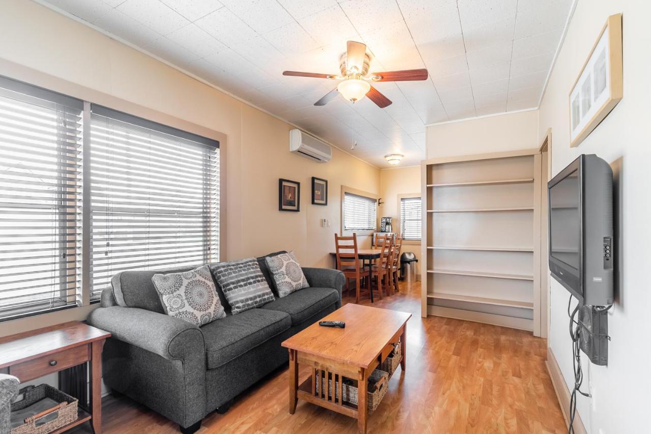 Bayside Cottage Rentals Port Rowan 외부 사진