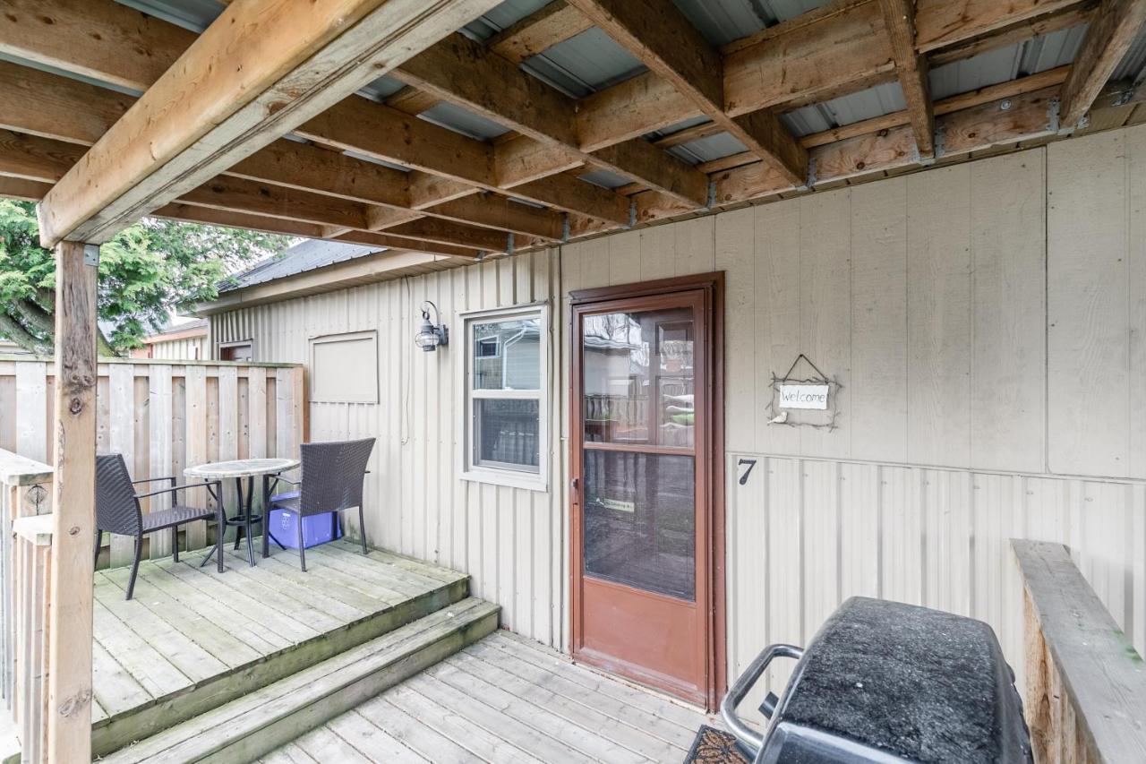 Bayside Cottage Rentals Port Rowan 외부 사진