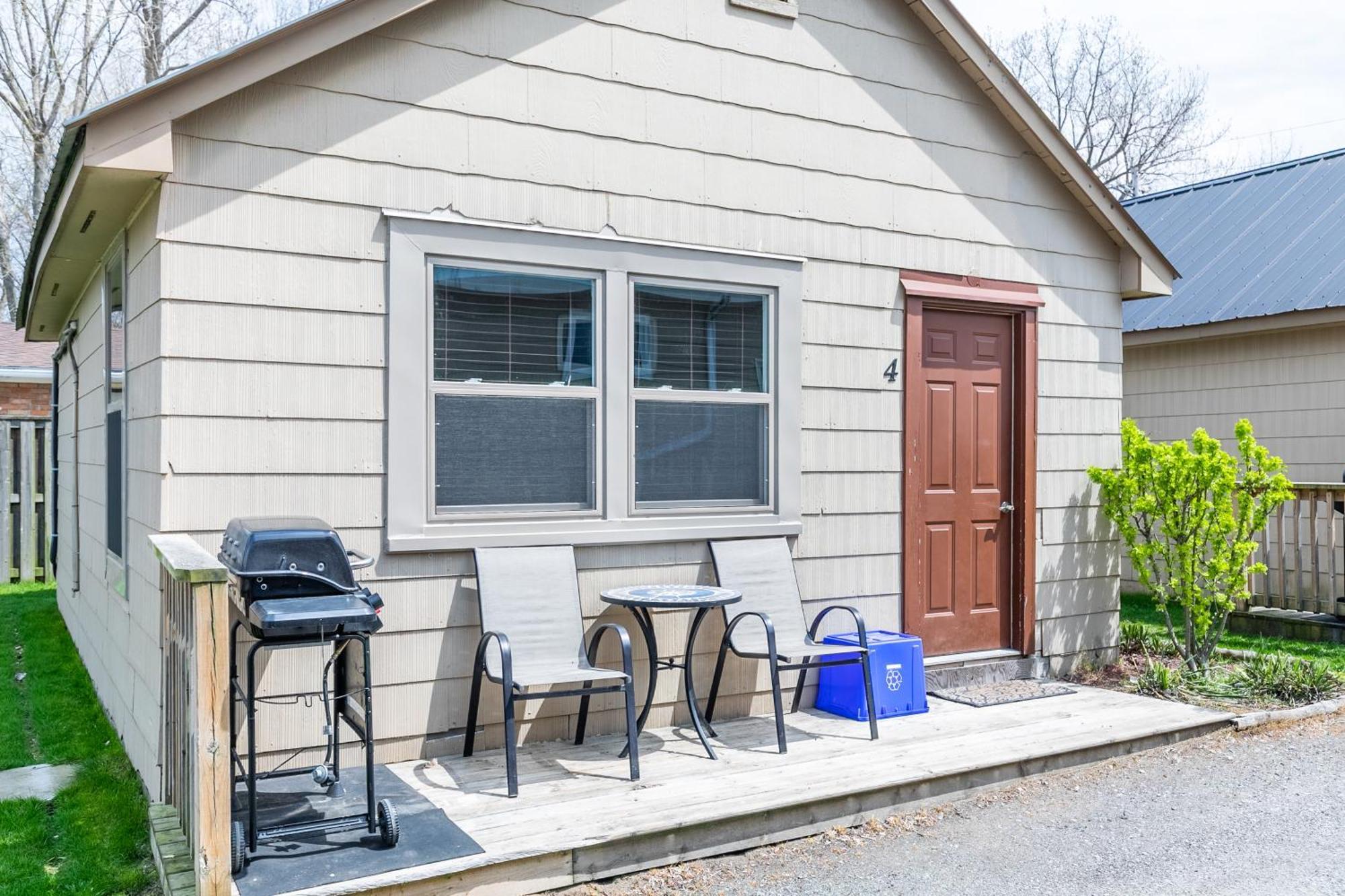 Bayside Cottage Rentals Port Rowan 외부 사진