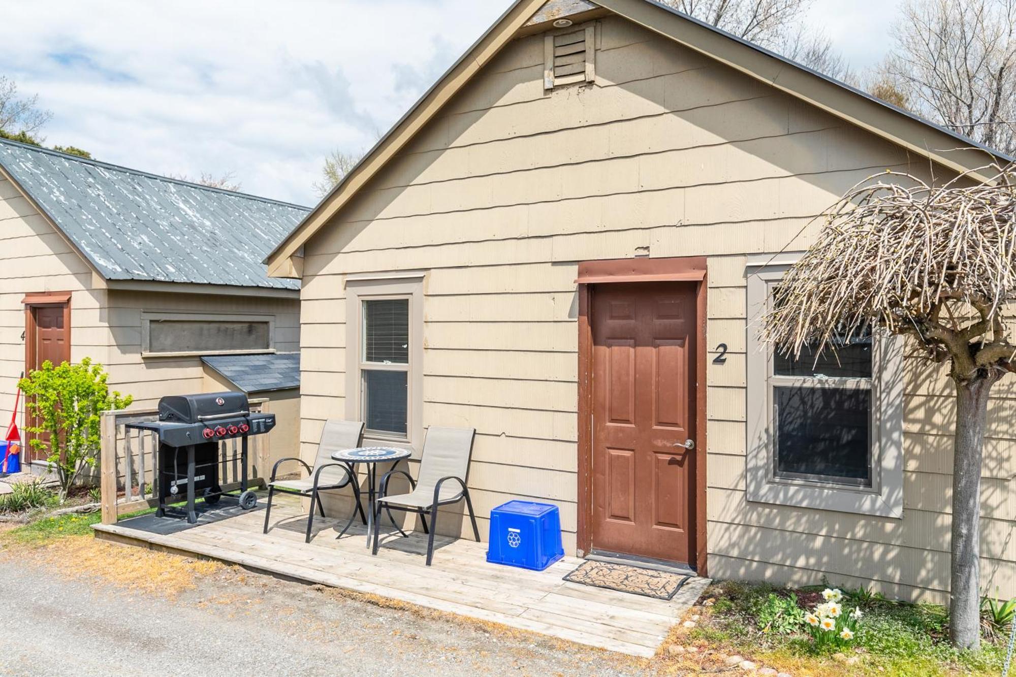 Bayside Cottage Rentals Port Rowan 외부 사진