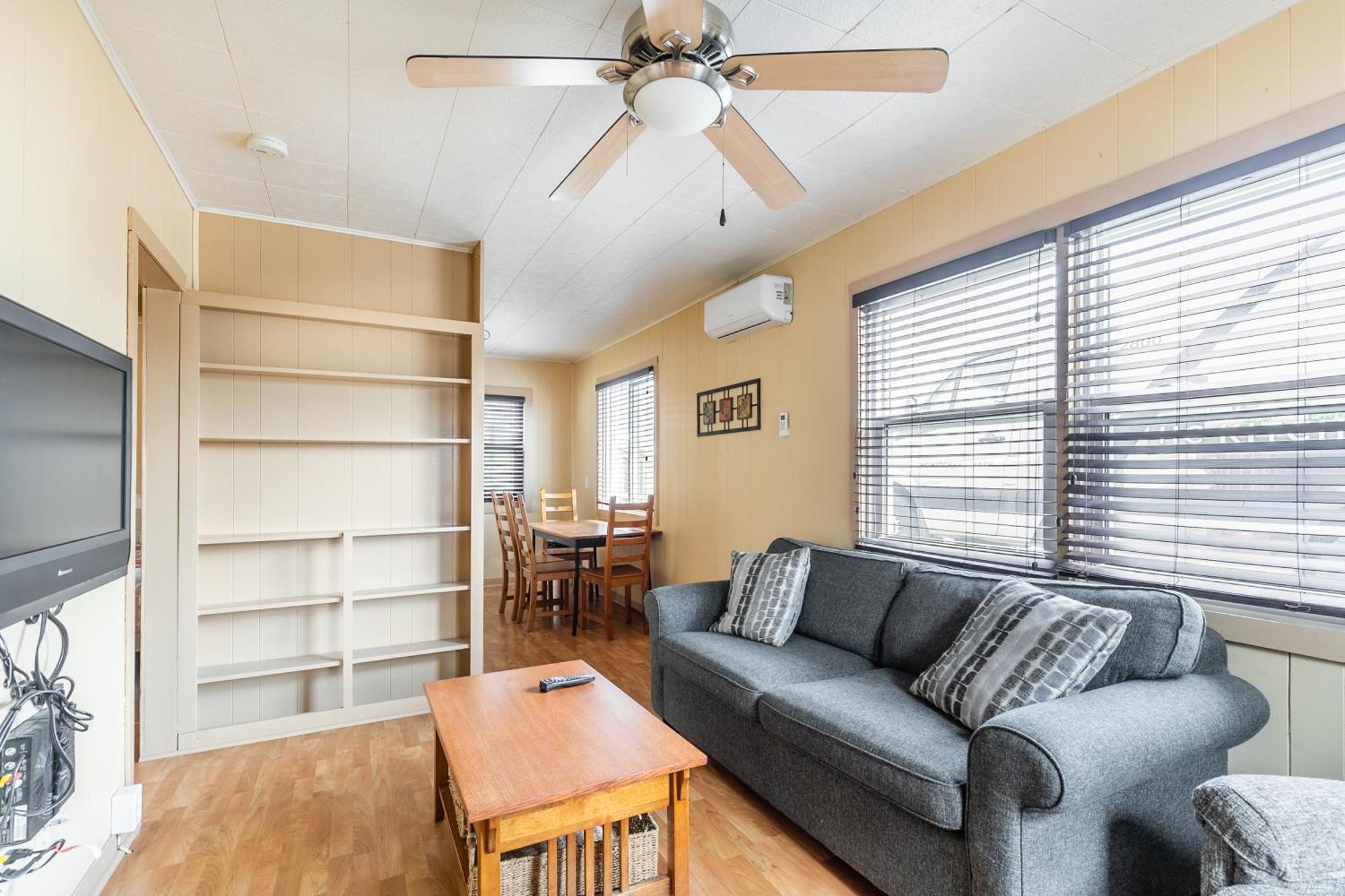 Bayside Cottage Rentals Port Rowan 외부 사진