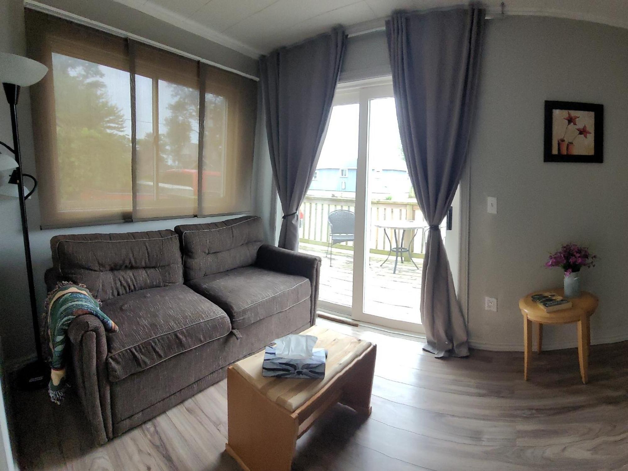 Bayside Cottage Rentals Port Rowan 외부 사진